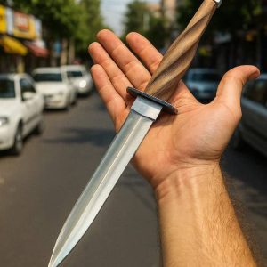 چاقو کلکسیونی دستساز مدل شکاری تاکتیکی دولب